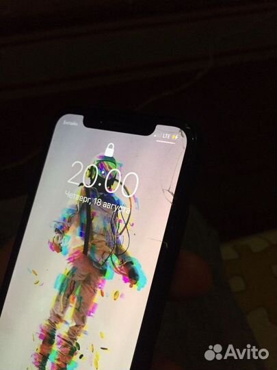 Телефон iPhone x