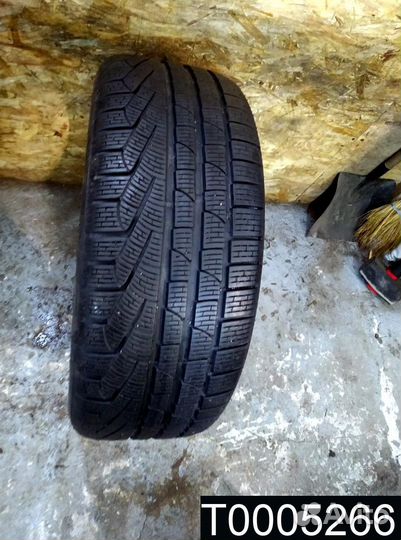 Pirelli Winter Sottozero 245/45 R18 96T