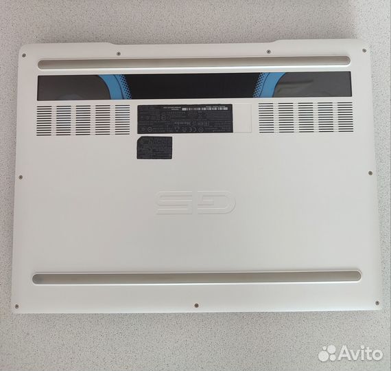 Игровой ноутбук Dell,GTX 1650,i5-9300,8Gb,ssd 512