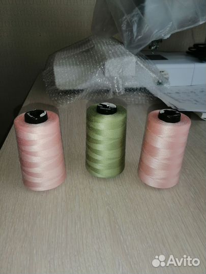 Veritas нитки швейные