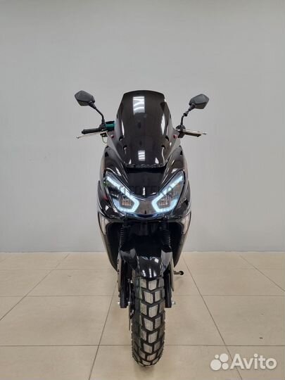 Скутер Мотомир Galaxy 125 куб(по документам 49.9)