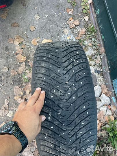 Nokian Tyres Hakkapeliitta 8 235/55 R17