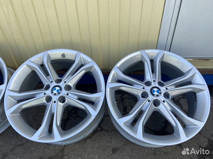 Оригинальные диски X3-X4 R18 5*112 et-22