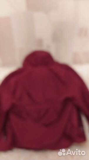 Ветровка женская