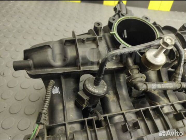 Коллектор впускной Volkswagen Passat B7 2 0613318