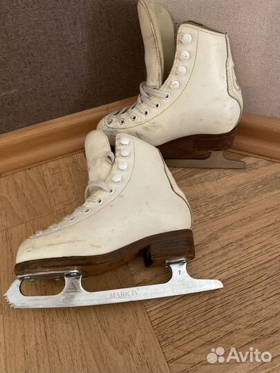 Фигурные коньки wifa 26