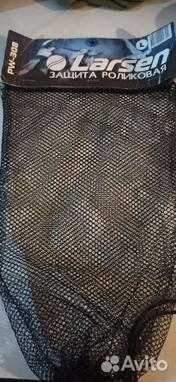 Защита роликовая Larsen PW-308