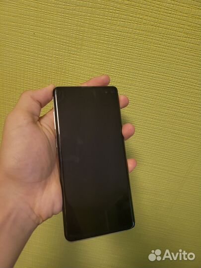 Samsung Galaxy S10+, 8/128 ГБ