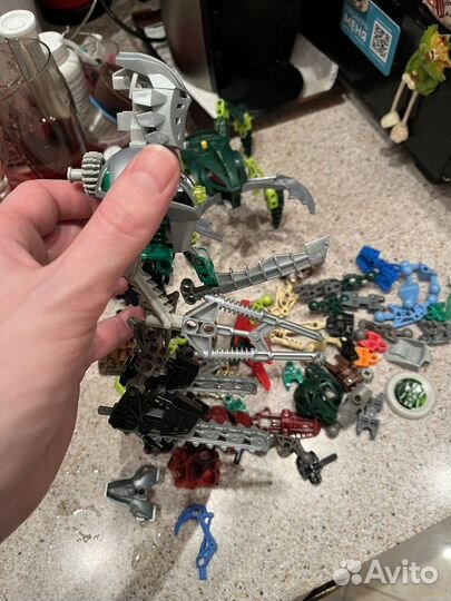 Lego bionicle