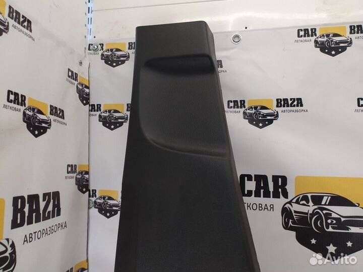 Накладки центральных стоек (комплект) L\R Mazda 6