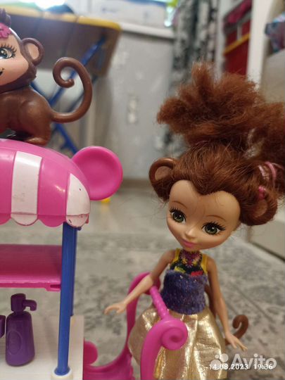 Игра Enchantimals Merit Monkey Фрукт.тележка