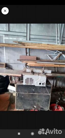 Деревообрабатывающий станок