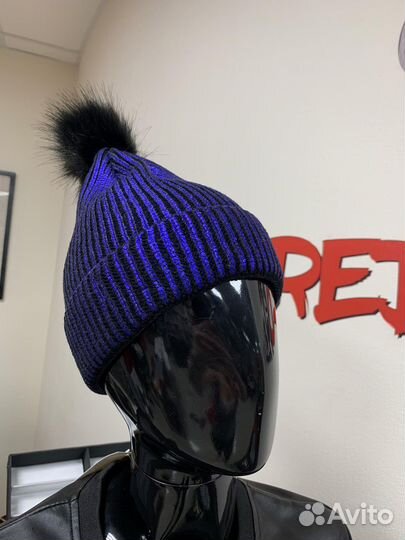 Шапка новая