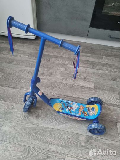 Самокат детский трехколесный