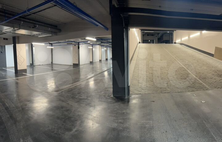 Машиноместо, 20 м²