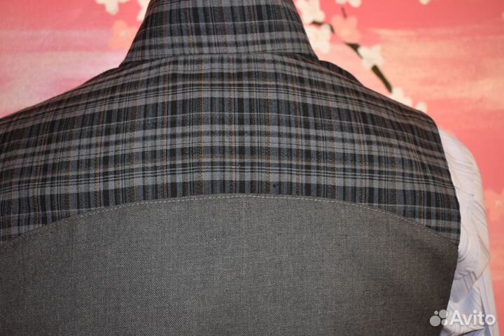 Школьная форма. Жилет для мальчика разм 164/170-84