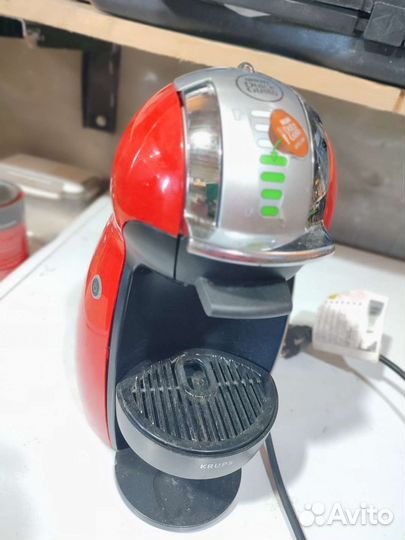 Капсульная кофемашина dolce gusto