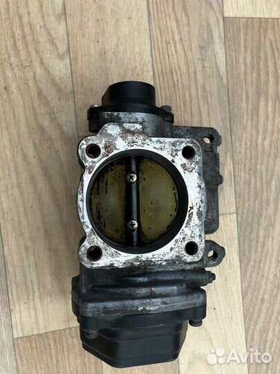 Дроссельная заслонка Mitsubishi Pajero 3 3,5 gdi