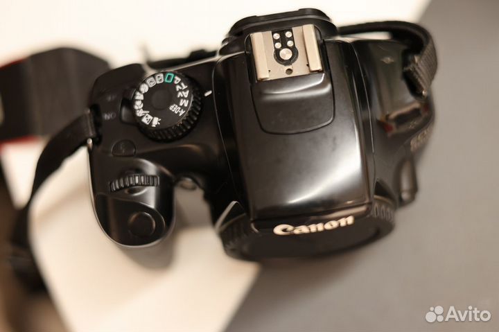 Зеркальный фотоаппарат Canon EOS 1100d body