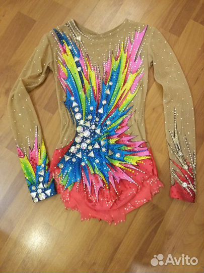 Купальник для художественной гимнастики