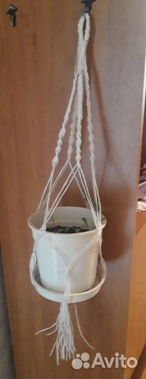 Кашпо для цветов подвесное