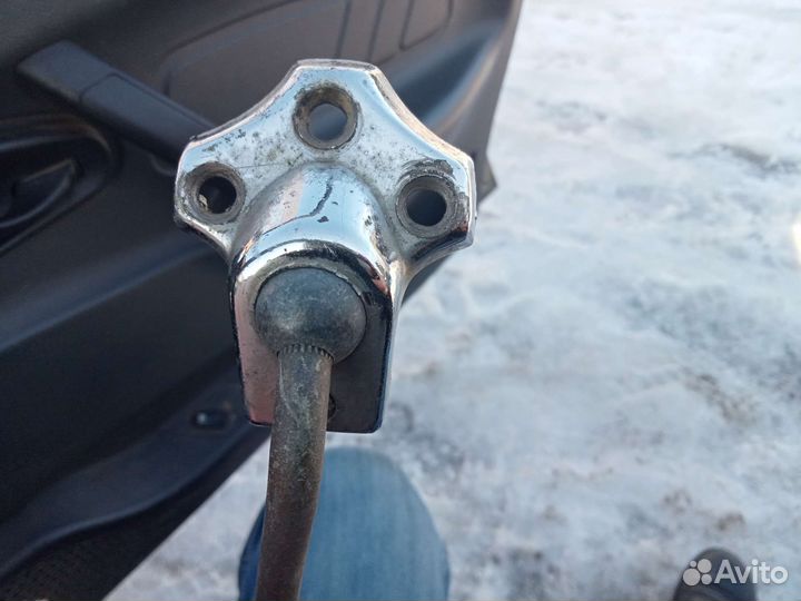 Зеркало заднего вида. салонное