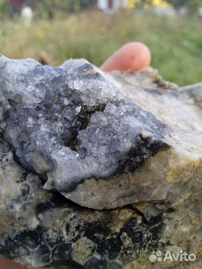 Камни и минералы