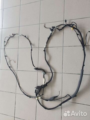 Проводка крышки багажника Шкода Рапид
