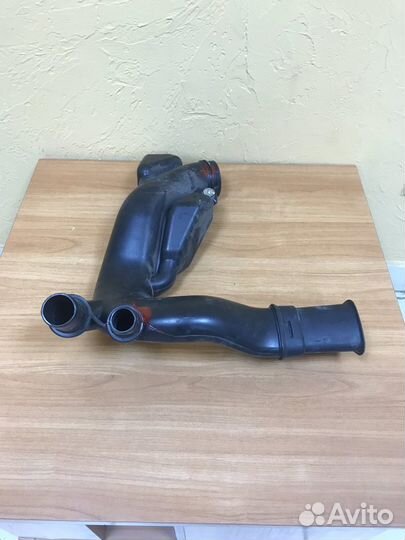 Патрубок резонатора Honda Civic IX 4D