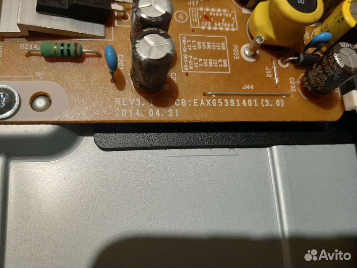 Разбор 32LB561V