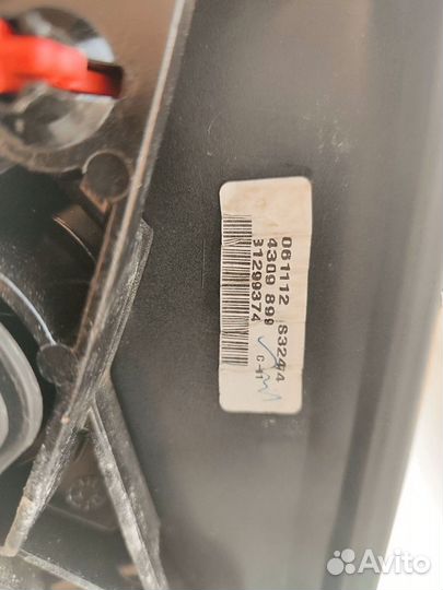 Боковое зеркало левое Volvo V40