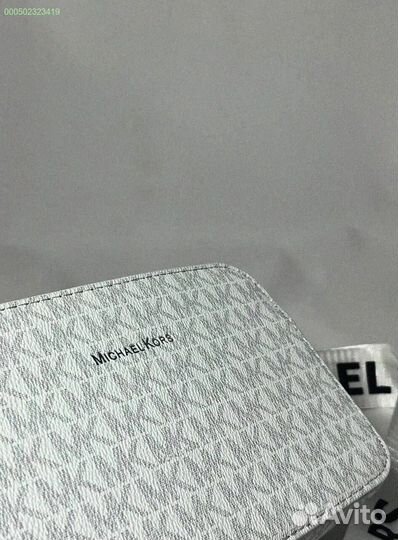 Michael Kors: ваша идеальная сумка через плечо