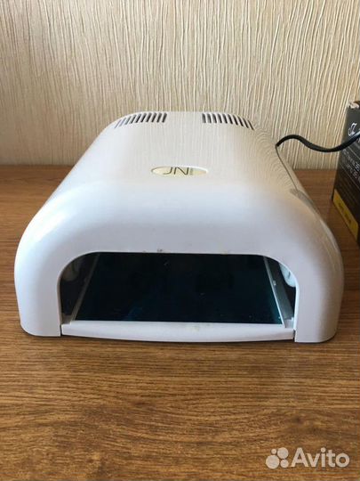 Уф лампа для ногтей