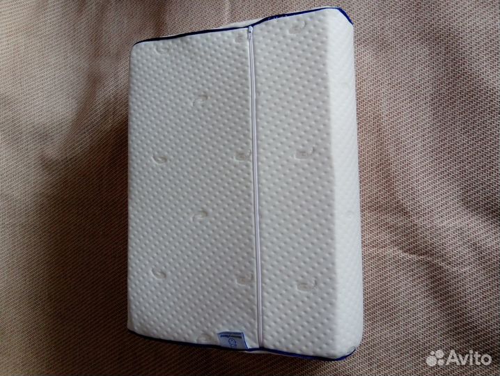 Ортопедическая подушка