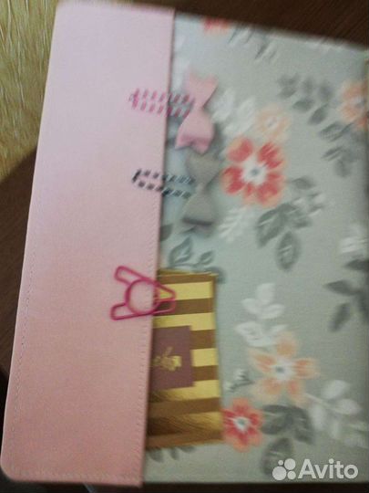 Блокноты ежедневники