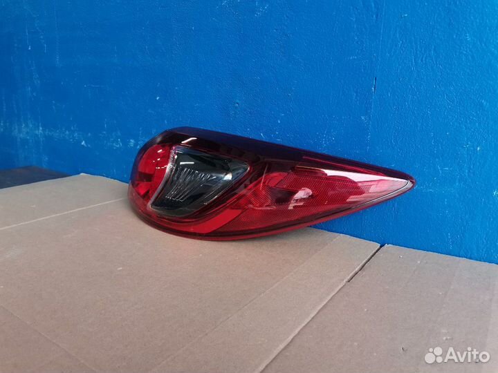 Фонарь правый Mazda Cx-5 2011
