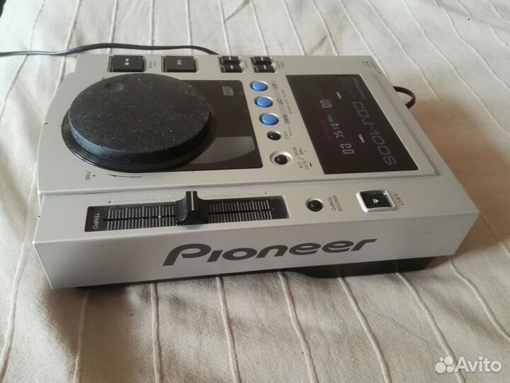 Проигрыватель CD Pioneer CDJ 100