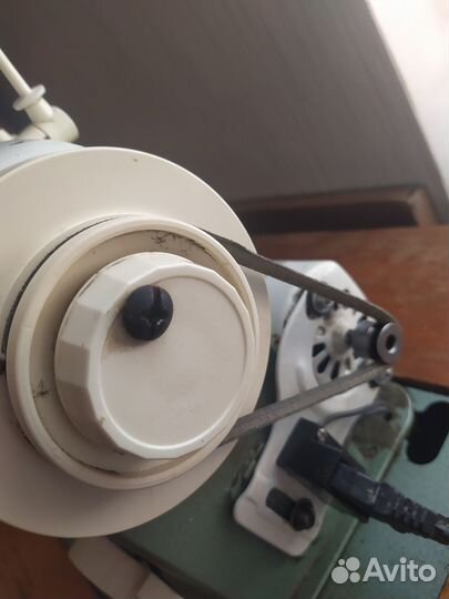 Швейная машинка бу 