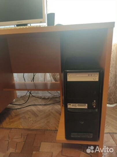 Компьютерный стол бу