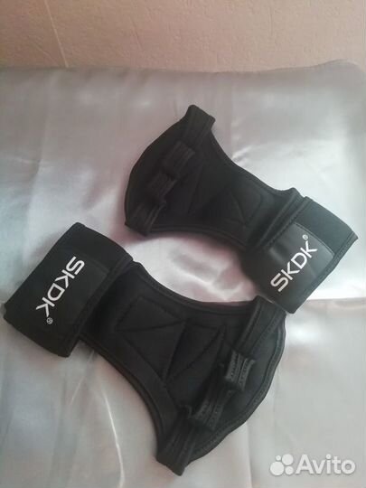 Перчатки для тренажёрного зала (новые)