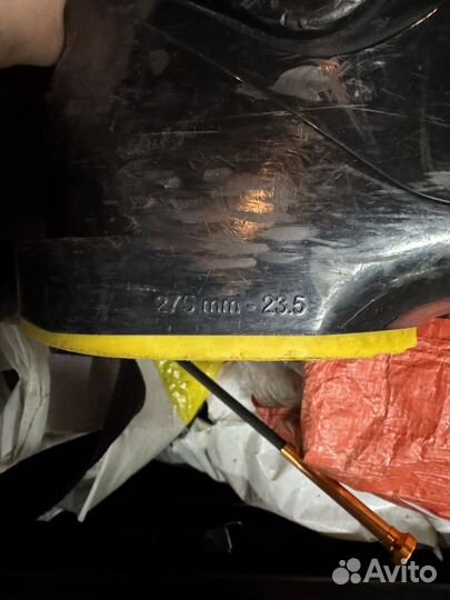 Горнолыжные ботинки 23.5