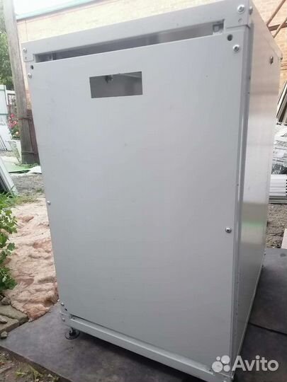 Шкаф для сервера