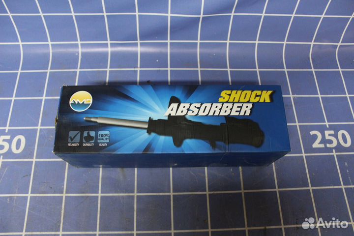 Амортизатор передний правый Hyundai Solaris