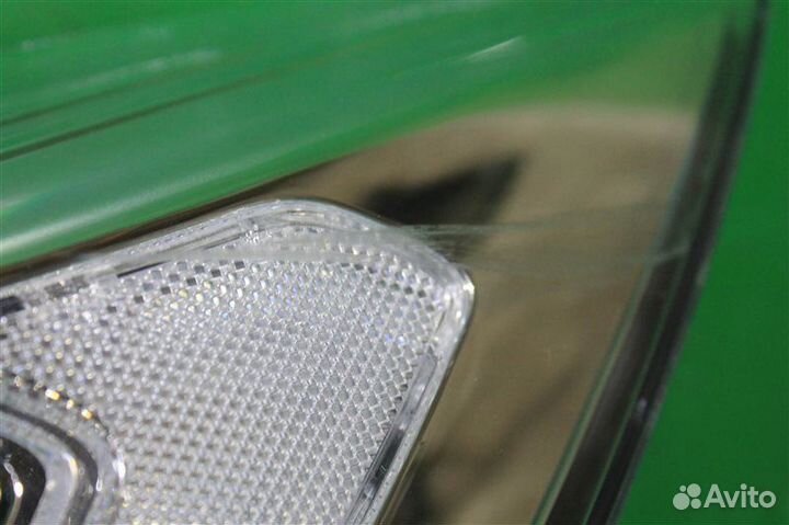 Фара левая Ford Kuga 2 рейсталинг 2016