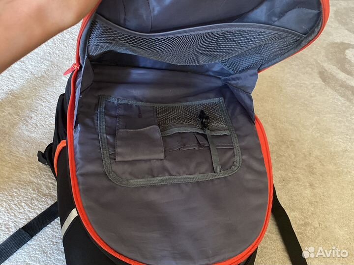 Рюкзак школьный