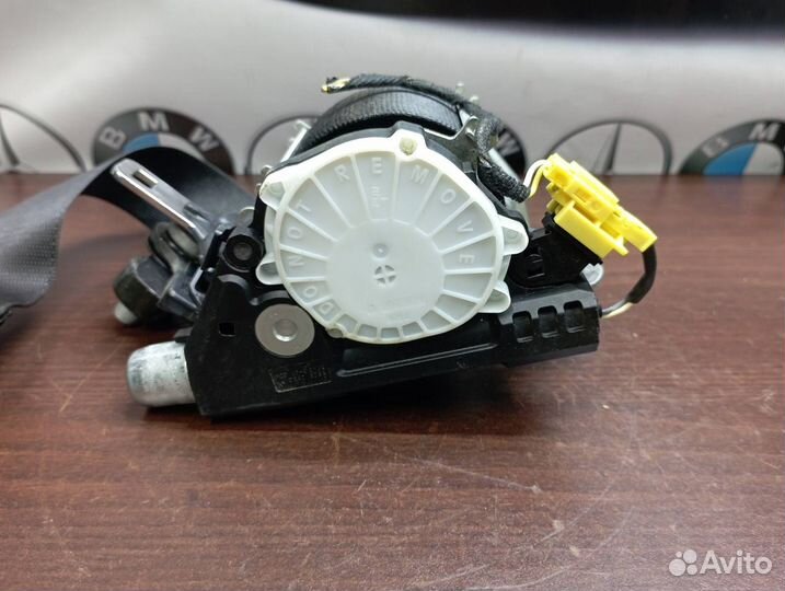 Задний левый ремень безопасности Mercedes W164