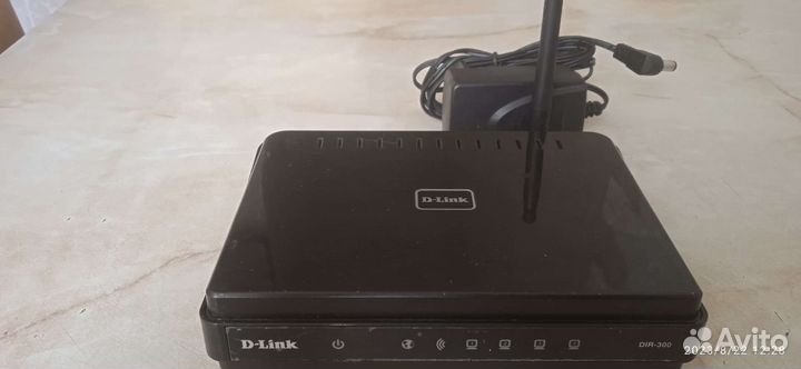 Wifi роутер D-Link dir300