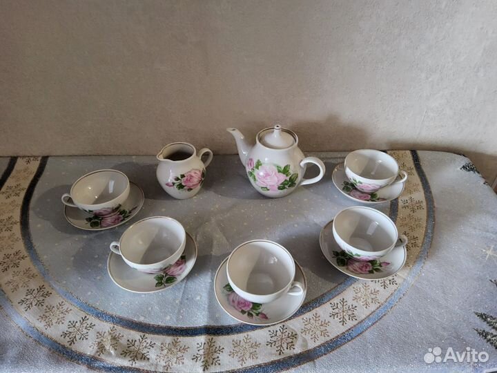 Сервизы чайные