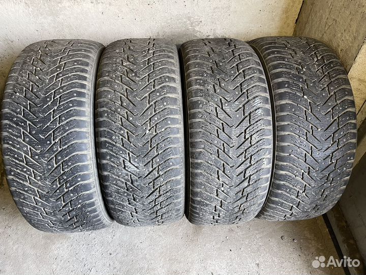 Nokian Tyres Hakkapeliitta 8 SUV 265/50 R20