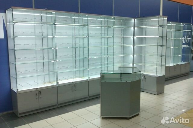Стеклянная витрина